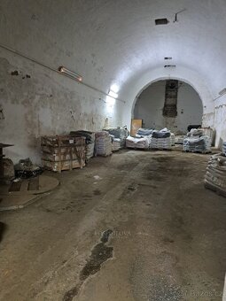 Pronájem skladu, 184 m2 - Unhošť, ev.č. 00048 - 4