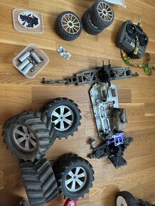 RC Enigma 1:8 - 4