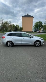 KIA Cee´d - 4