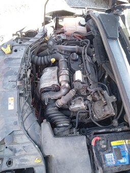 Ford Focus 2011 1.6 - 4