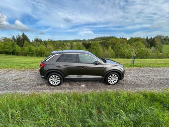 Prodám VW T-Roc 1,5 tsi 110 kW SPORTLAIN - 4