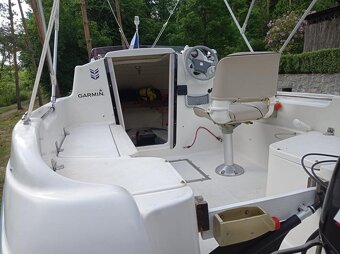 Prodám motorový člun Quicksilver Flamingo 420 - 4