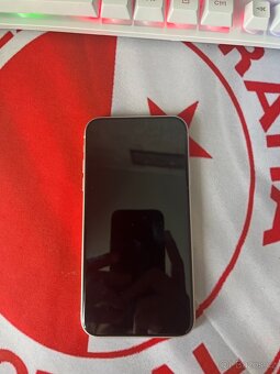 Iphone 11 - 4