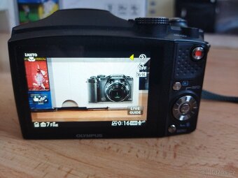 OLYMPUS SZ 31 MR - 4