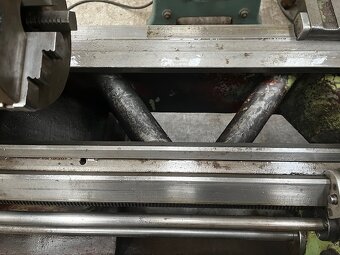 Hrotový soustruh SV18R/1250 - 4