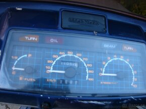 skutr honda - 4