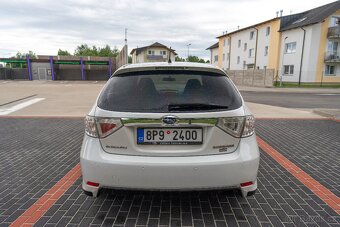 Subaru Impreza 2.0D - 4