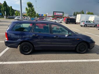 Ford Focus Combi 1.6i 74kW Zetec MK1 Ghia - 4