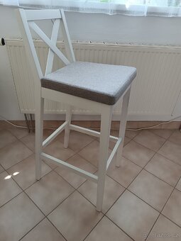 Barový pult a barová židle - 4