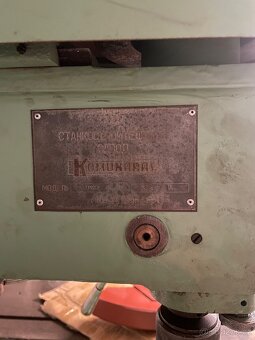 Stolní vrtačka Komunaras - 4