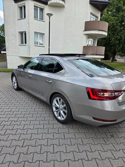 Škoda Superb 1.4 TSI 110 KW ČR 2015 STYLE - 4