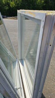 Okno PVC - 1470x1555 mm - STARŠÍ - 10 KS - 4