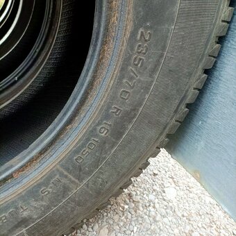 16" PNEU – 235/70/R16 – CELOROČNÍ - VRANÍK - 4