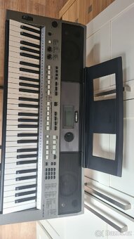 Klávesy Yamaha PSR E443 (vč. příslušenství) - 4