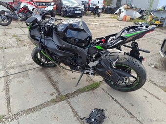 Kawasaki Ninja ZX-6R - 4