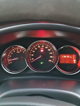 Dacia Logan 1.2 54KW  2016 - 4