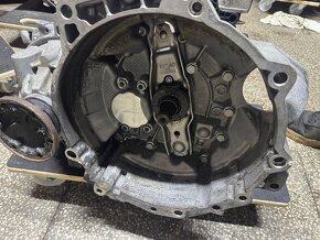 Prodám převodovku PHB - 4