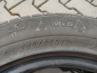 Zimní pneu 235/55/17 - 4