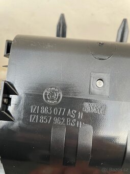 Dekor Octavia 2 facelift , tmavě šedá Carbon mřížka - 4