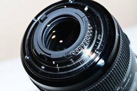 Sigma 18-35mm f/1,8 DC HSM ART pro Nikon - 4