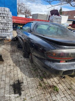 Prodám díly na Pontiac Firebird - 4
