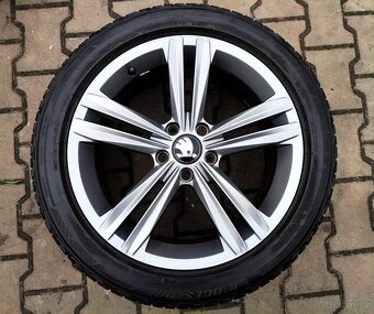 Alu kola originál Škoda Karoq 5x112 R18 - 4