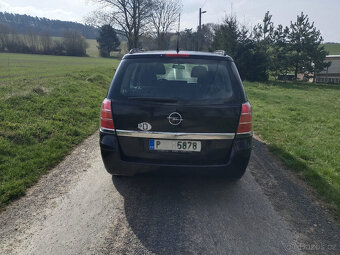 Opel Zafira 1.8 103Kw RV.2006 7.míst. TAŽNÉ-NOVÁ STK - 4