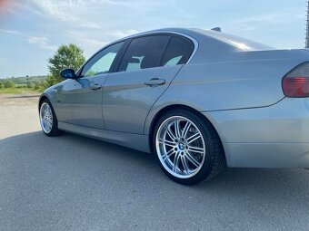 BMW E90 325i 2006 - 4