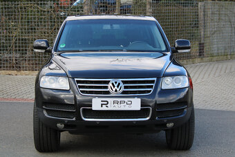 Volkswagen Touareg 3.0 TDI V6 / KAMERA / TAŽNÉ - 4