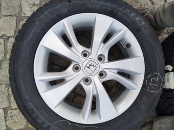 HONDA HR-V orig al. disky 5x114,3 + 215/60/16 ZIMA - 4