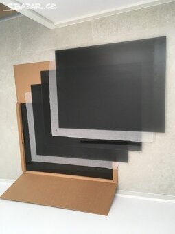 Černé sklo IKEA uggdall - 4