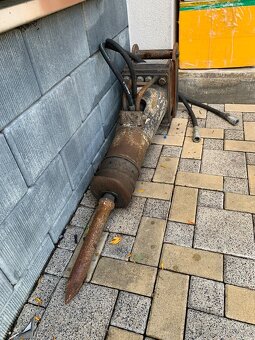 Hydraulické kladivo - 4