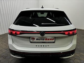 Volkswagen Passat R-Line 142kW 4Motion Black LED - 4