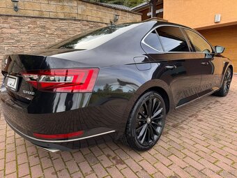 Škoda Superb 2018 200kw Laurin & Klement - 4