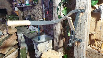 Prodám ruční Štípač třísek RNST 1 nástěnný, - 4