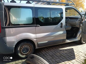 Opel Vivaro 2,0 combi,tažné zařízení - 4