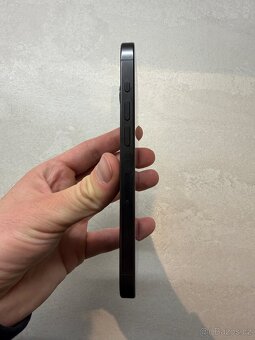 iPhone 15 Pro 128gb - 4