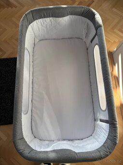 Cestovní postýlka Feedo - 4