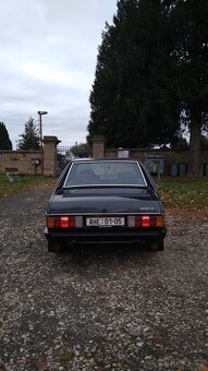 Tatra 613 Special - 4