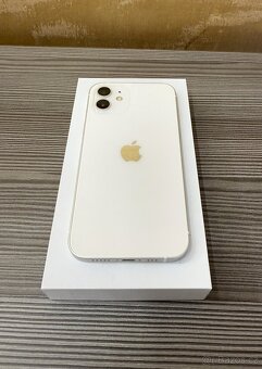 Apple iPhone 12 64GB bílá, baterie 100% - 4