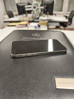 iPhone 15 Pro Max 256 GB – titan - 4