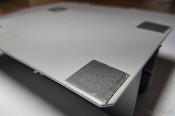 Originální ocelový stojan na notebook - 4