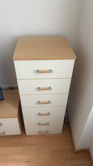 Prodám sestavu nábytku - 4