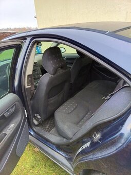 černé sedačky Volvo V70II (XC70) nebo také S60 - 4