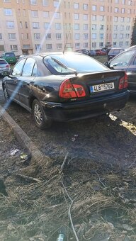 Mitsubishi carisma - 4