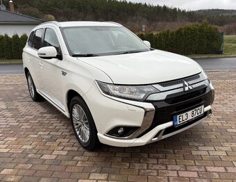 MITSUBISHI OUTLANDER 2.4 PHEV 165kW 4x4-2020-76.749KM- - 4