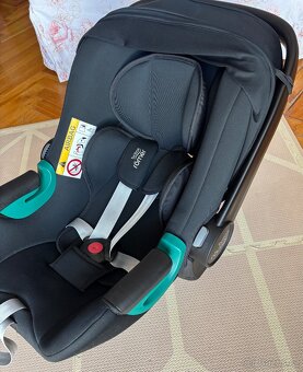 Autosedačka pro miminko BRITAX RÖMER Baby-Safe 3 - 4