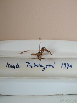 Taberyová Marta-závěsná keramická plastika-signovaná na zadn - 4
