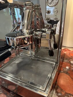 Kávovar QuickMill Alexia Evo s hlavou E61 - 4