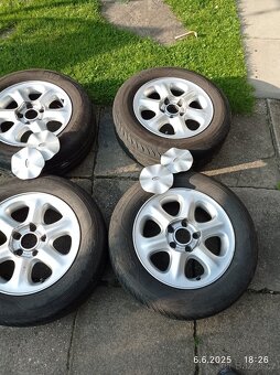 ALU kola Ford s letním pneu-15R - 4
